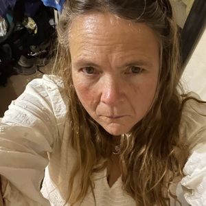 Meet your Posher, Pam